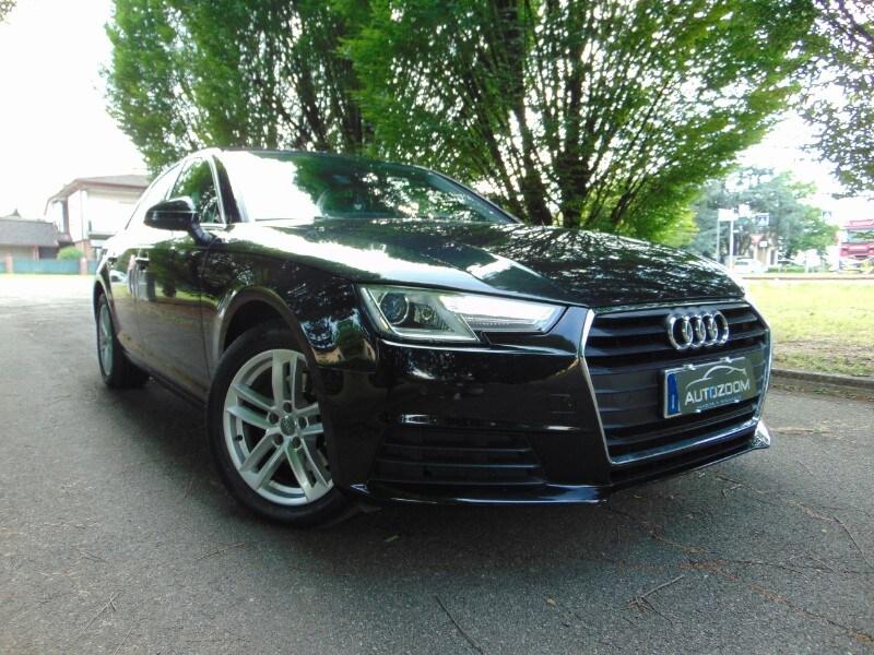 AUDI A4 5ª serie A4 2.0 TDI 150 CV S tronic Bu...