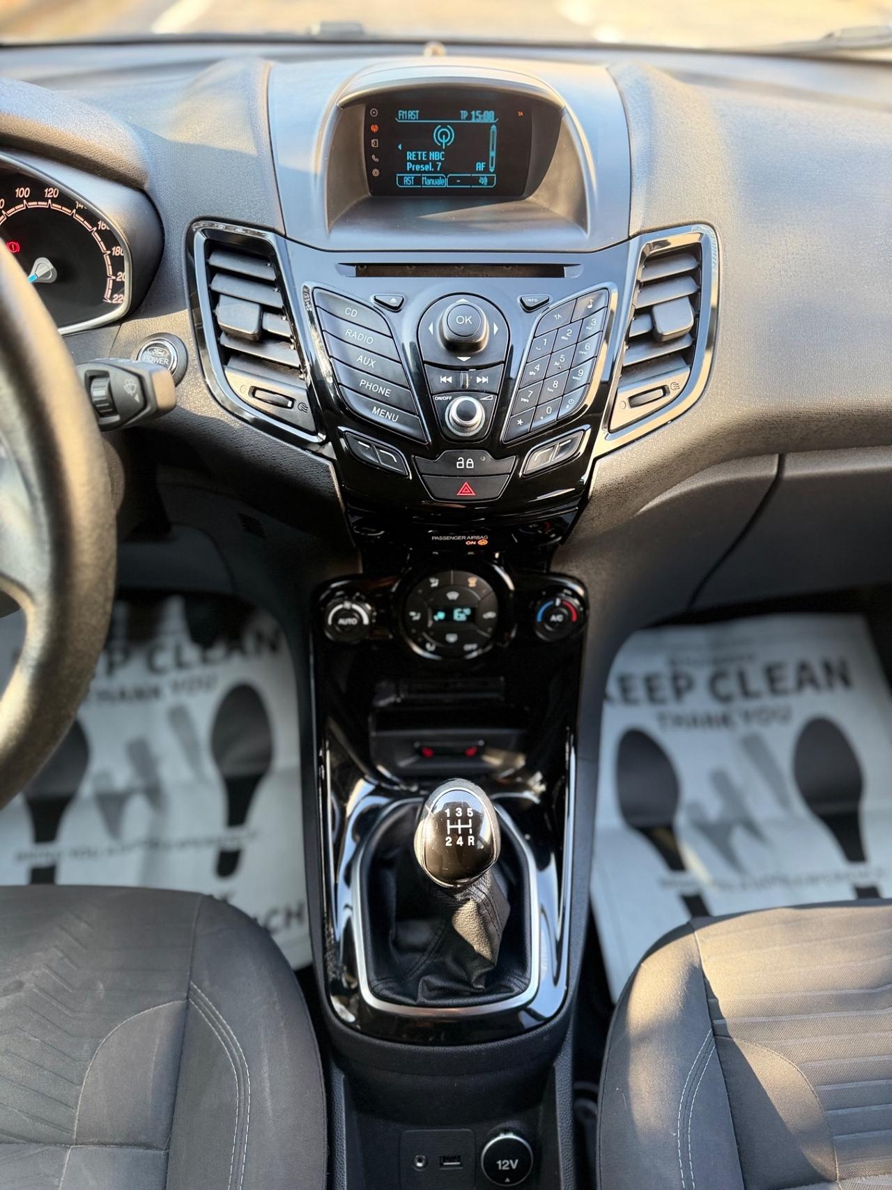 Ford Fiesta 1.0 80CV 5 porte Titanium OK NEOPATENTATI