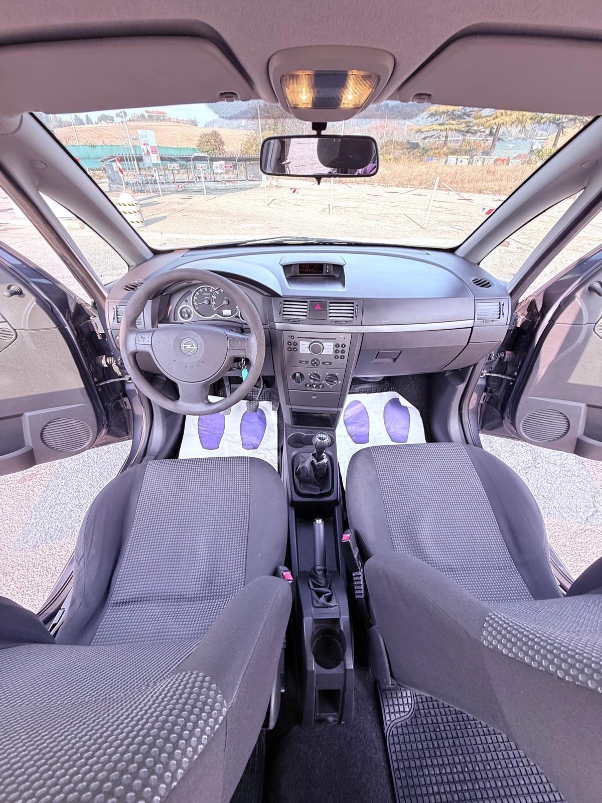 Opel Meriva 1.3 CDTI Ok neopatentati