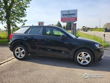 Audi Q2 30 TDI STRONIC SPORT