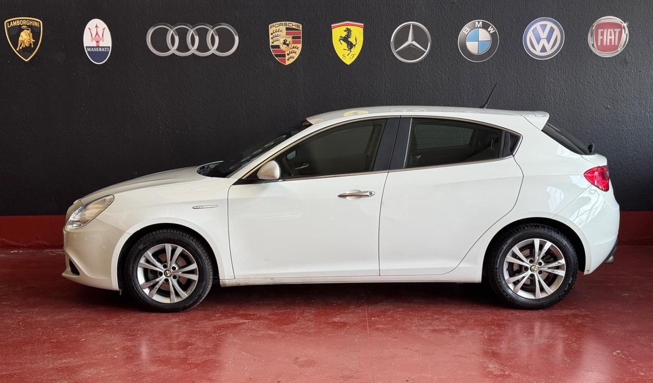 Alfa Romeo Giulietta 1.6 JTDm-2 105 CV Exclusive