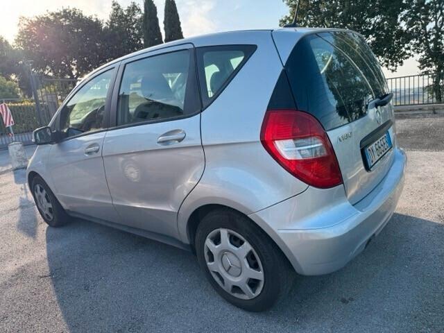 Mercedes-benz A 180 CDI Elegance - doppio treno gomme