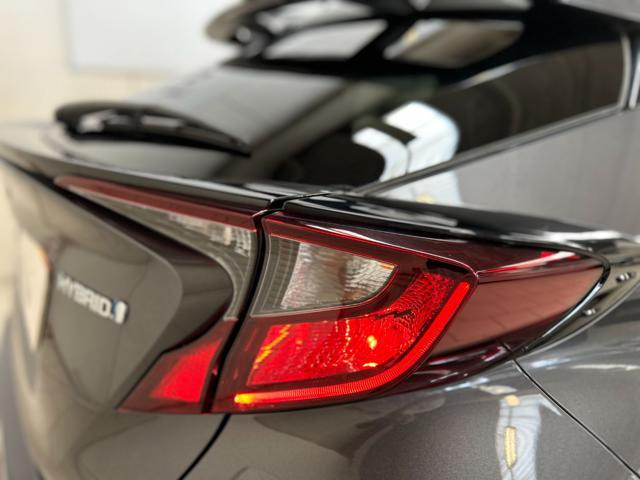 TOYOTA C-HR 2.0 Hybrid E-CVT Morebusiness