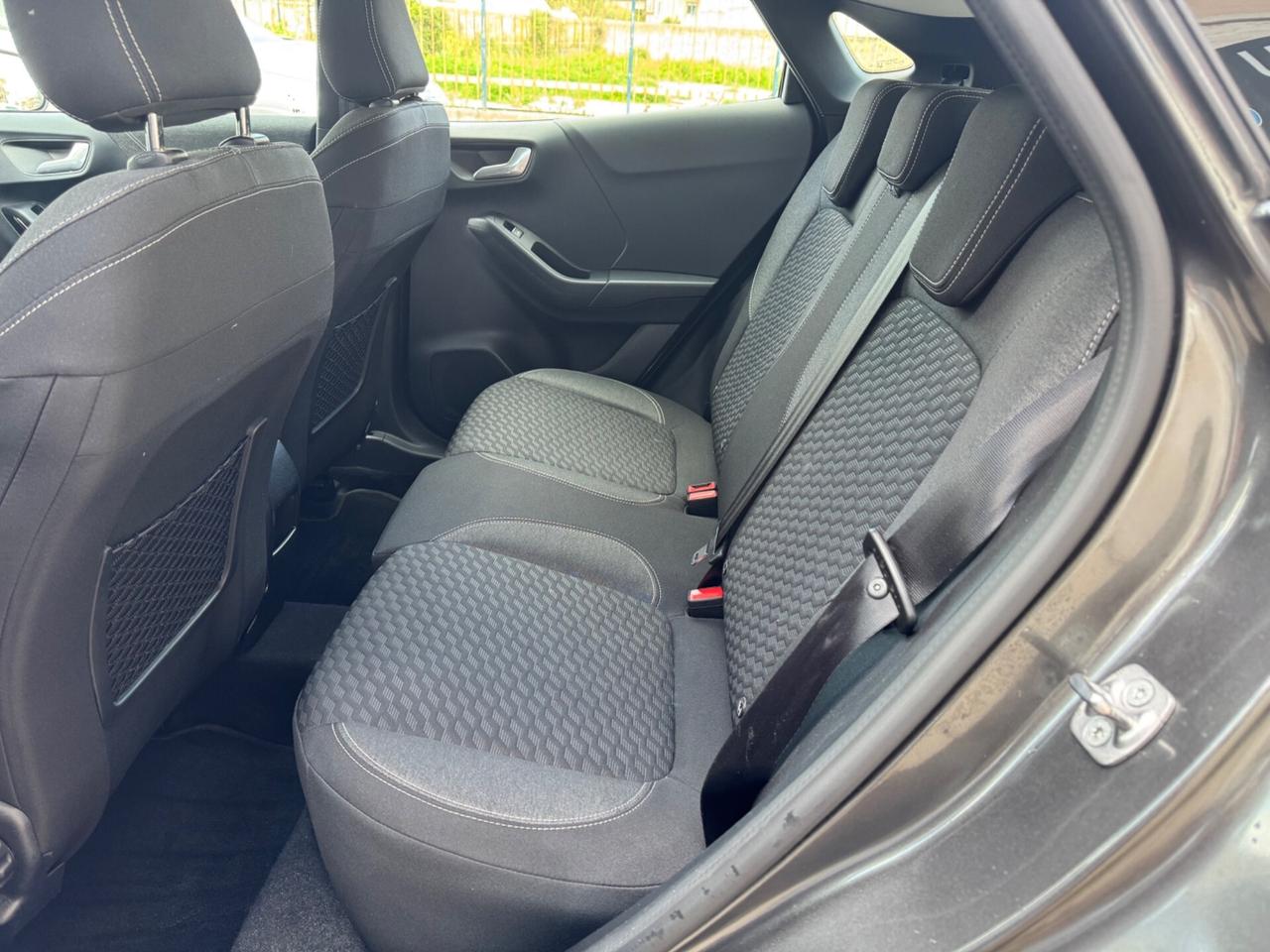 Ford Puma 1.0 EcoBoost Hybrid 125 CV S&S aut. Titanium