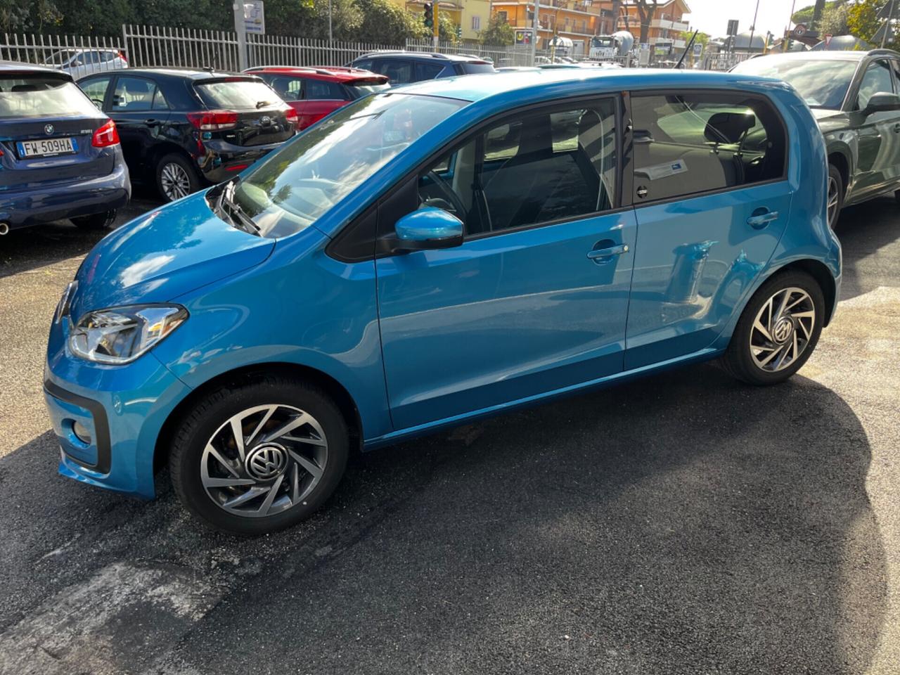 Volkswagen up! 1.0 75 CV 5p. move