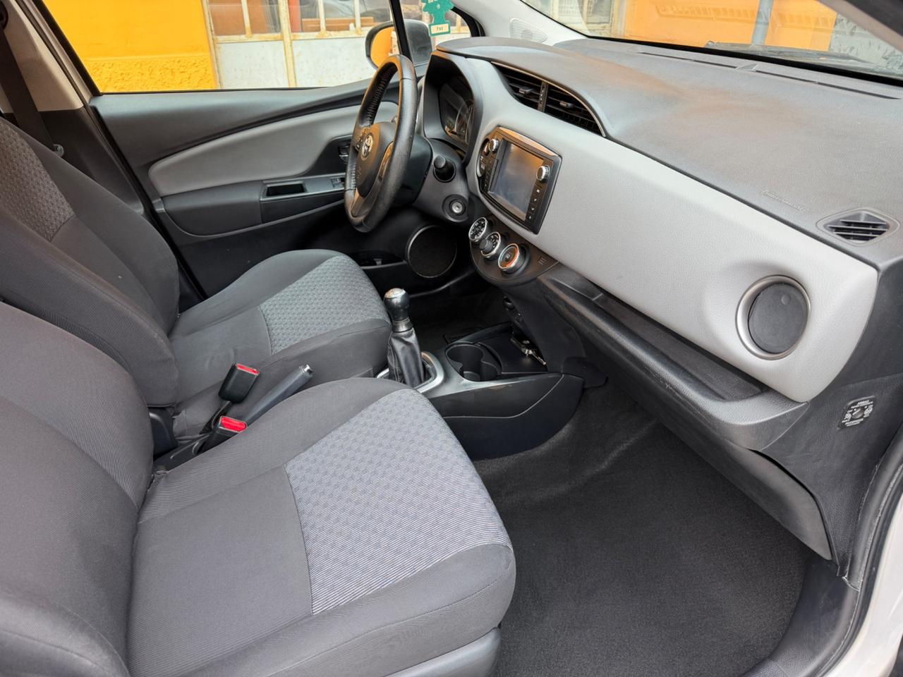 Toyota Yaris 1.0 5 porte Lounge