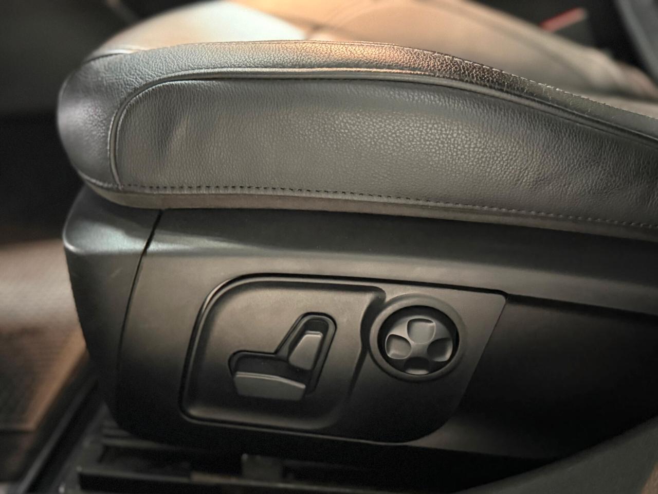 Maserati Ghibli V6 Diesel 275 CV Gransport VERSIONE NERISSIMO/TETTUCCIO