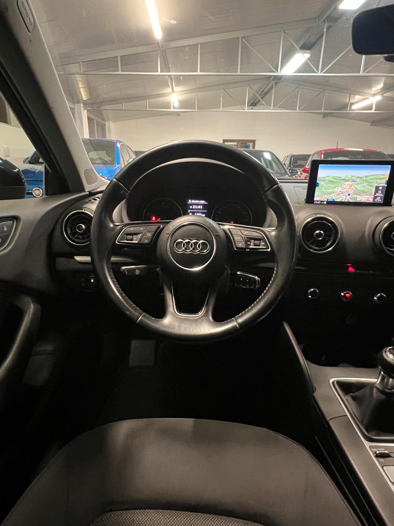 Audi A3 1.6 TDI 116 CV S tronic Sport