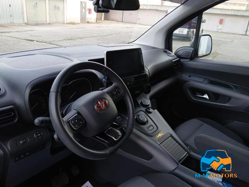 TOYOTA Proace City Verso 1.2P 130cv S&S L1 D Luxury auto