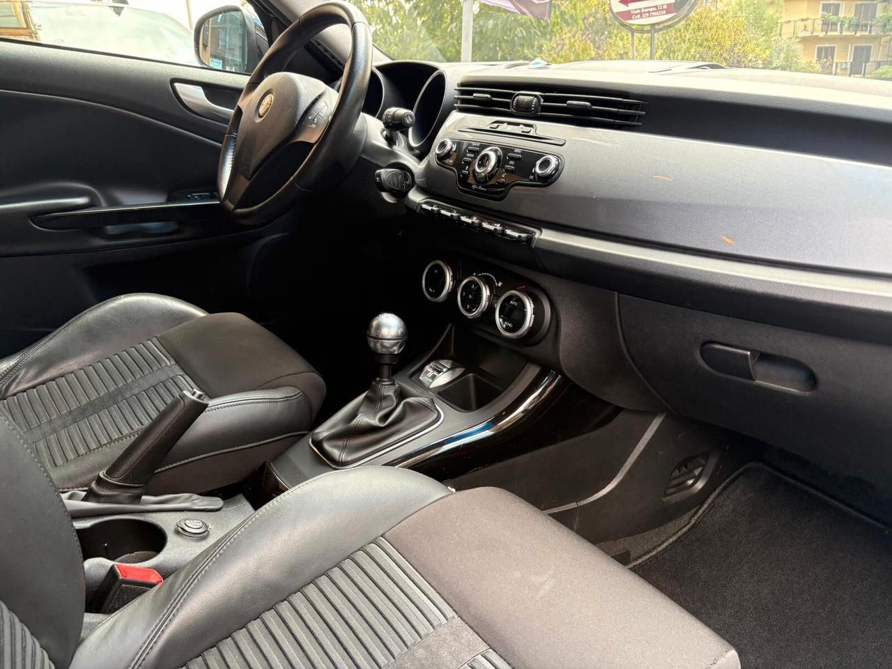 Alfa Romeo Giulietta 2.0 JTDm-2 140 CV Exclusive