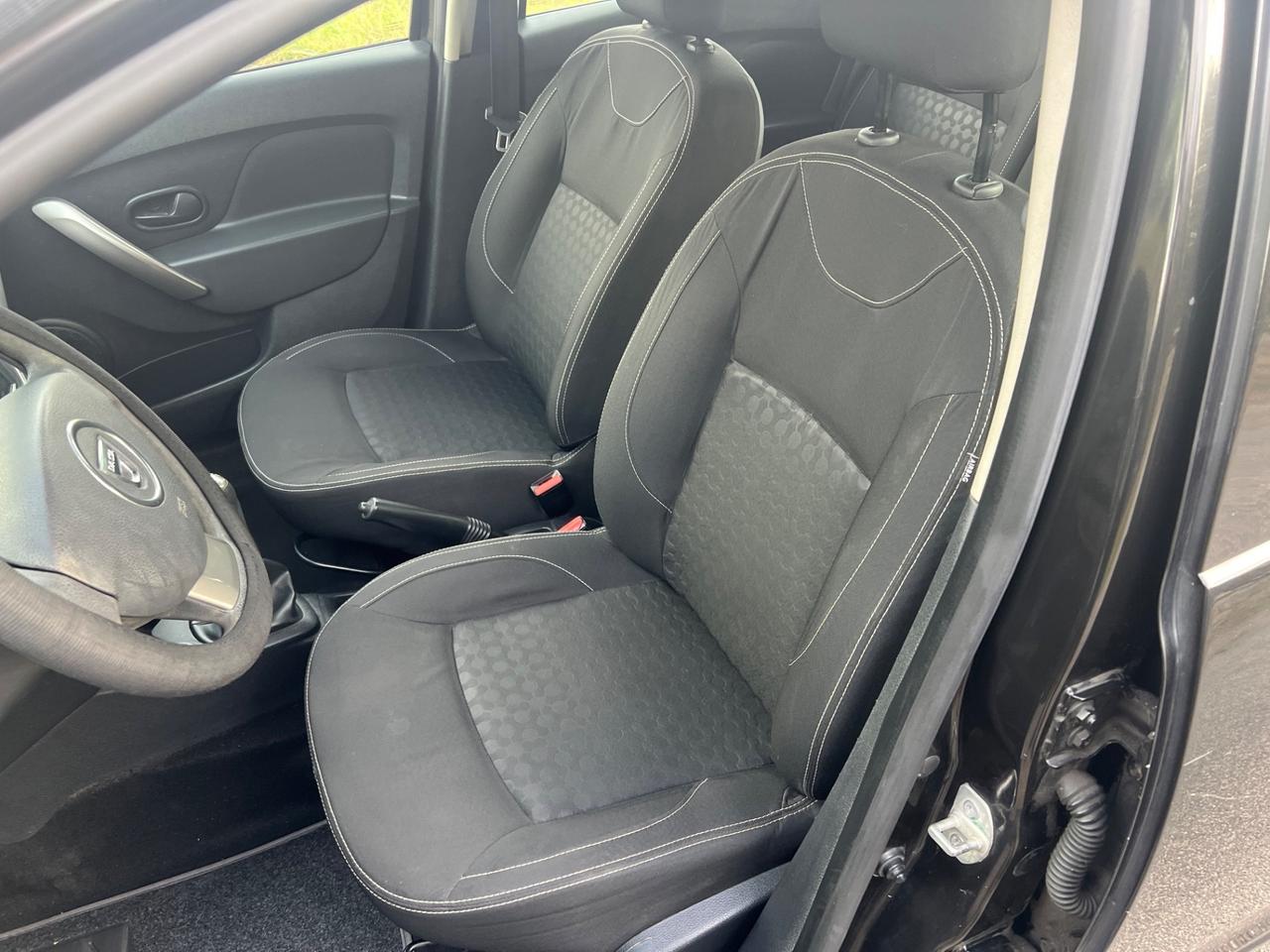 Dacia Sandero 1.2 16V GPL 75CV