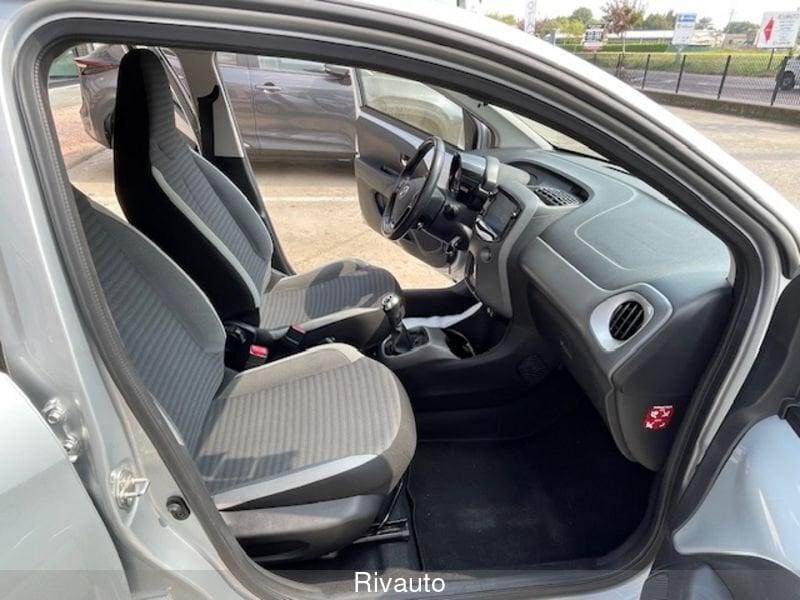 Toyota Aygo Connect 1.0 VVT-i 72 CV 5 porte x-play