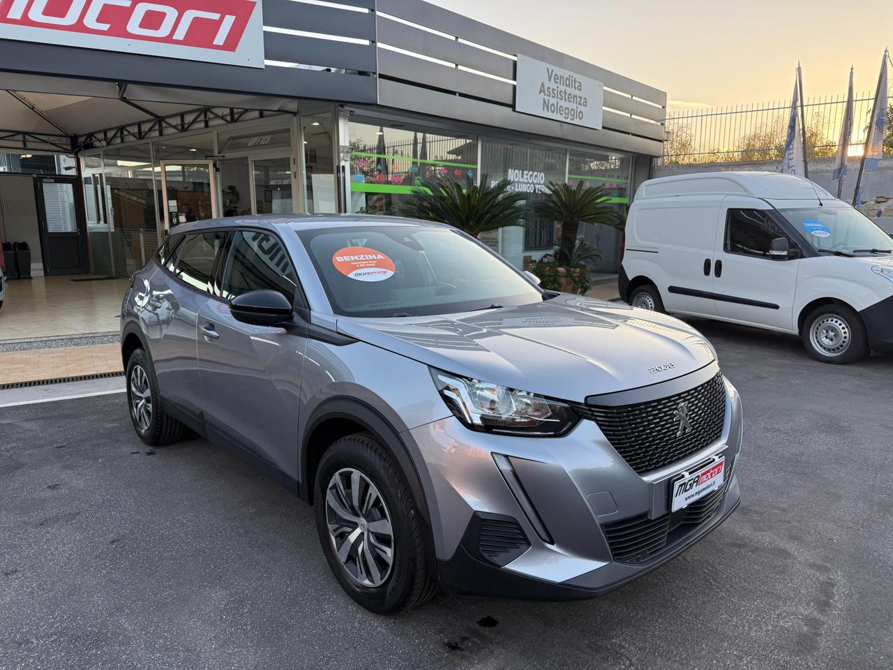 Peugeot 2008 1.2 puretech Active Pack s&s 100cv