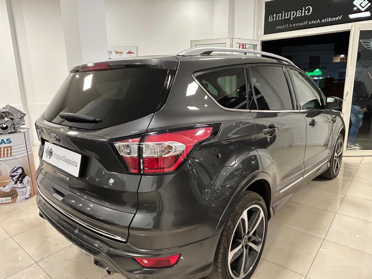 Ford Kuga 2.0 TDCI 150 CV S&S 4WD Vignale