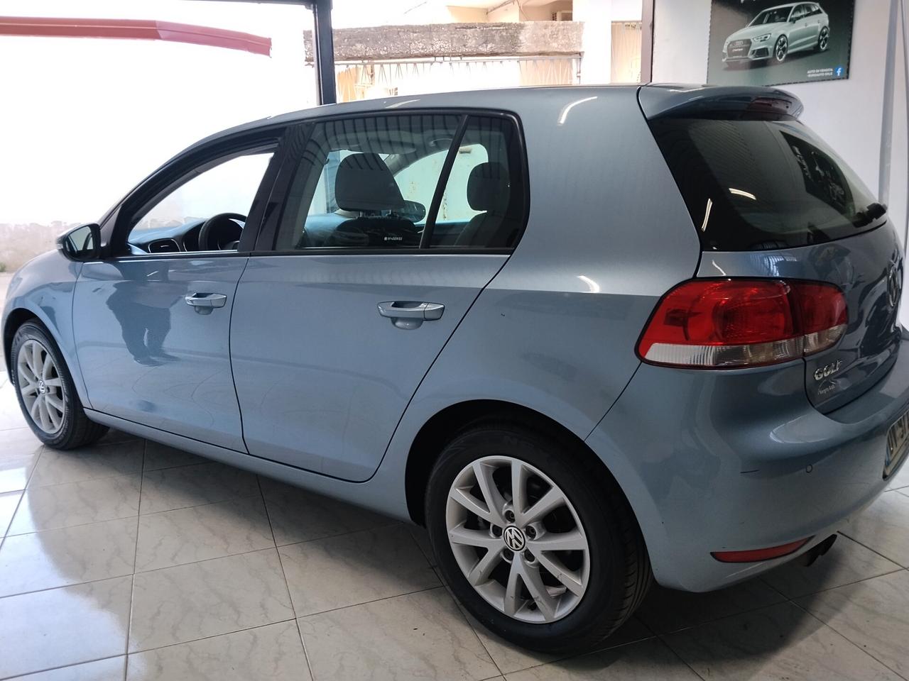 Volkswagen Golf 1.4 benzina CON GARANZIA