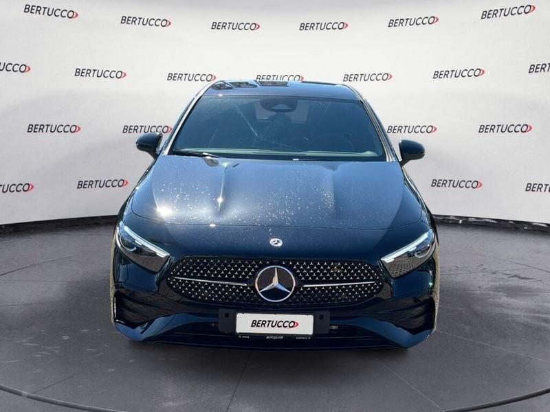 Mercedes-Benz Classe A (W177) A 180 d Automatic AMG Line Premium