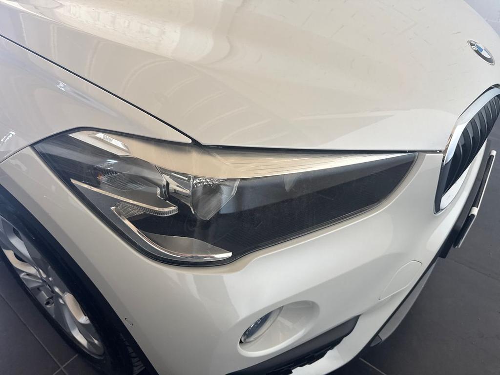 BMW X1 18 d Advantage xDrive