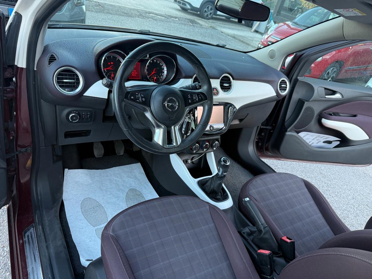 "UNA CHICCA" Opel Adam 1.4 87 CV GPL Tech
