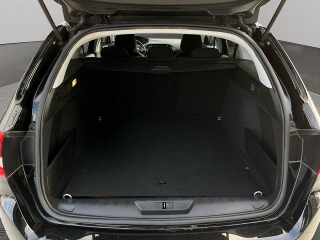 PEUGEOT 308 1.5 EAT6 SW Active AUTOMATICO