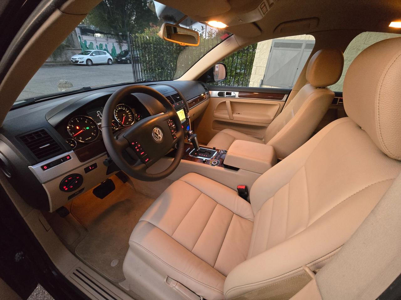 Volkswagen Touareg 2.5 R5 TDI DPF tiptronic Exclusive