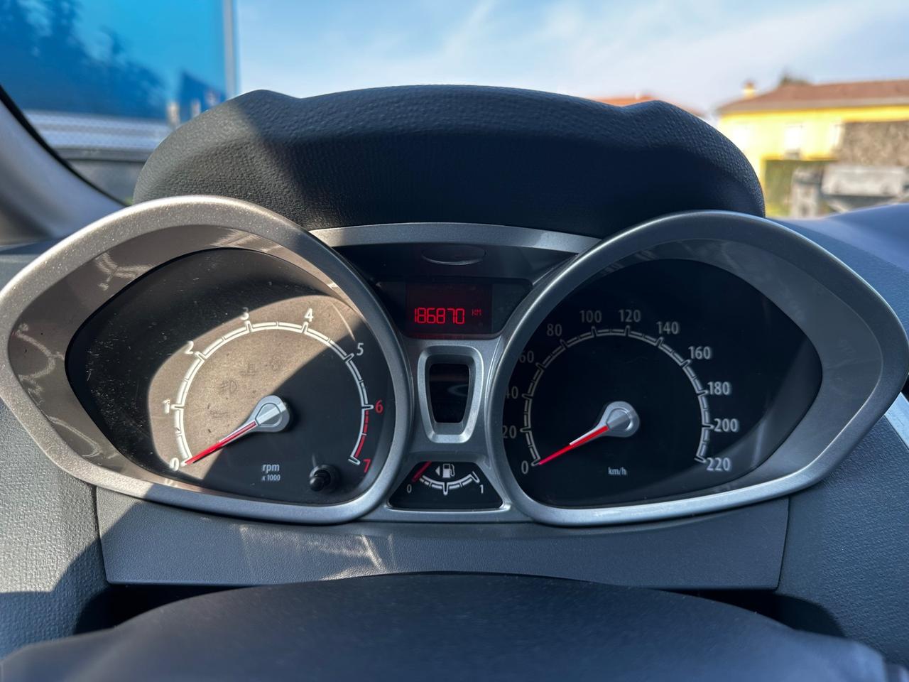 Ford Fiesta 1.2 82 CV 5 porte Titanium