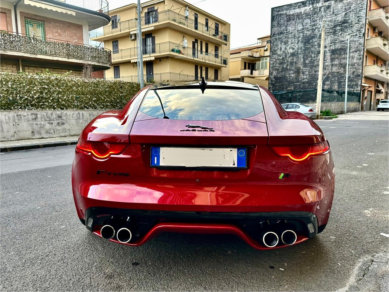 Jaguar F-Type R 550cv V8 UNica