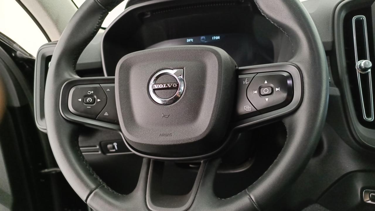 VOLVO XC40 1.5 t2 Momentum Pro auto my21