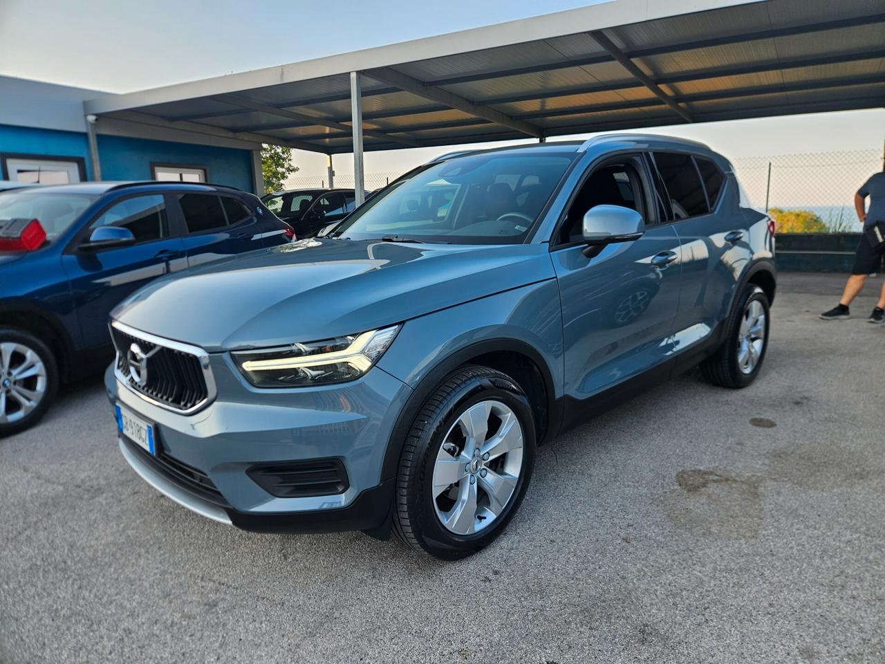 Volvo XC40 D3 Momentum My21 150cv