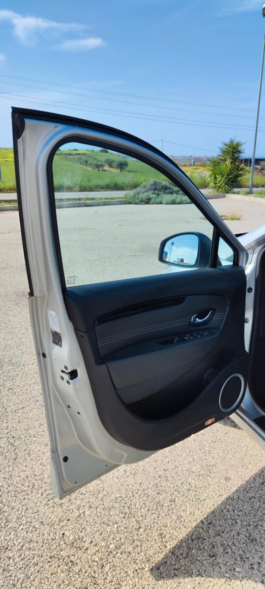 Renault Scenic Scénic 1.5 dCi 110CV Luxe