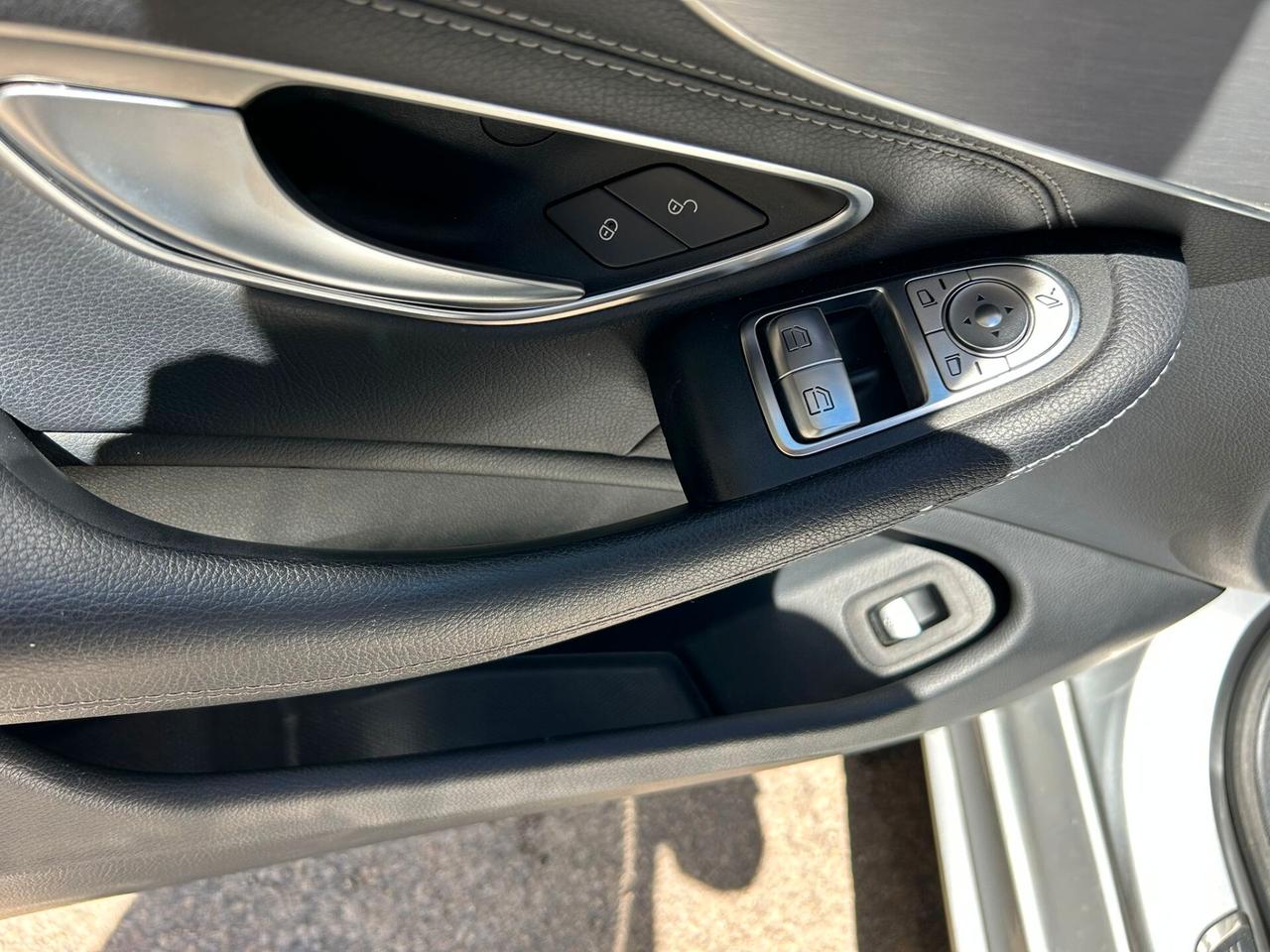 Mercedes-benz C 220 d Auto Premium AMG line