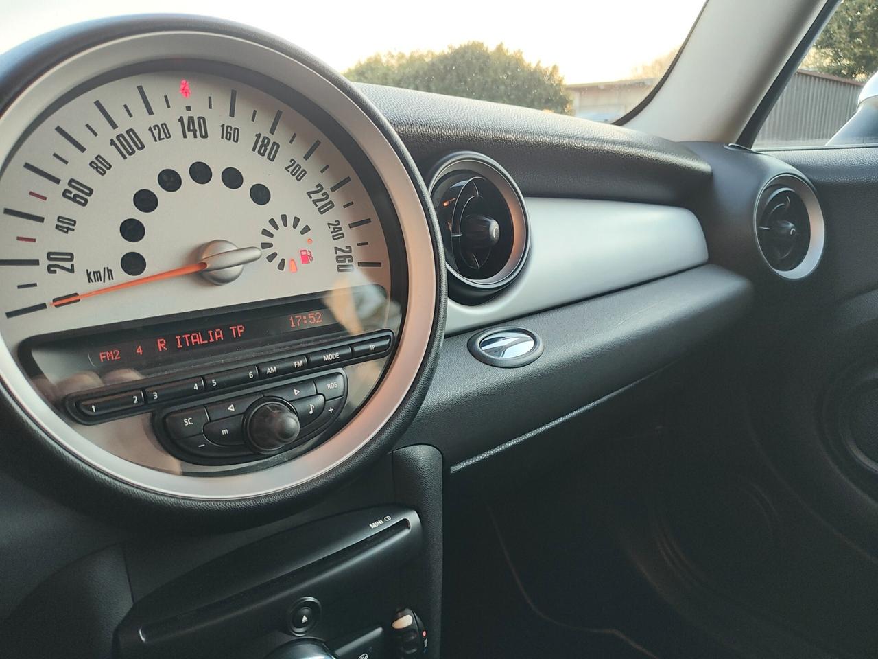 MINI COOPER ONE - adatta a neopatentati