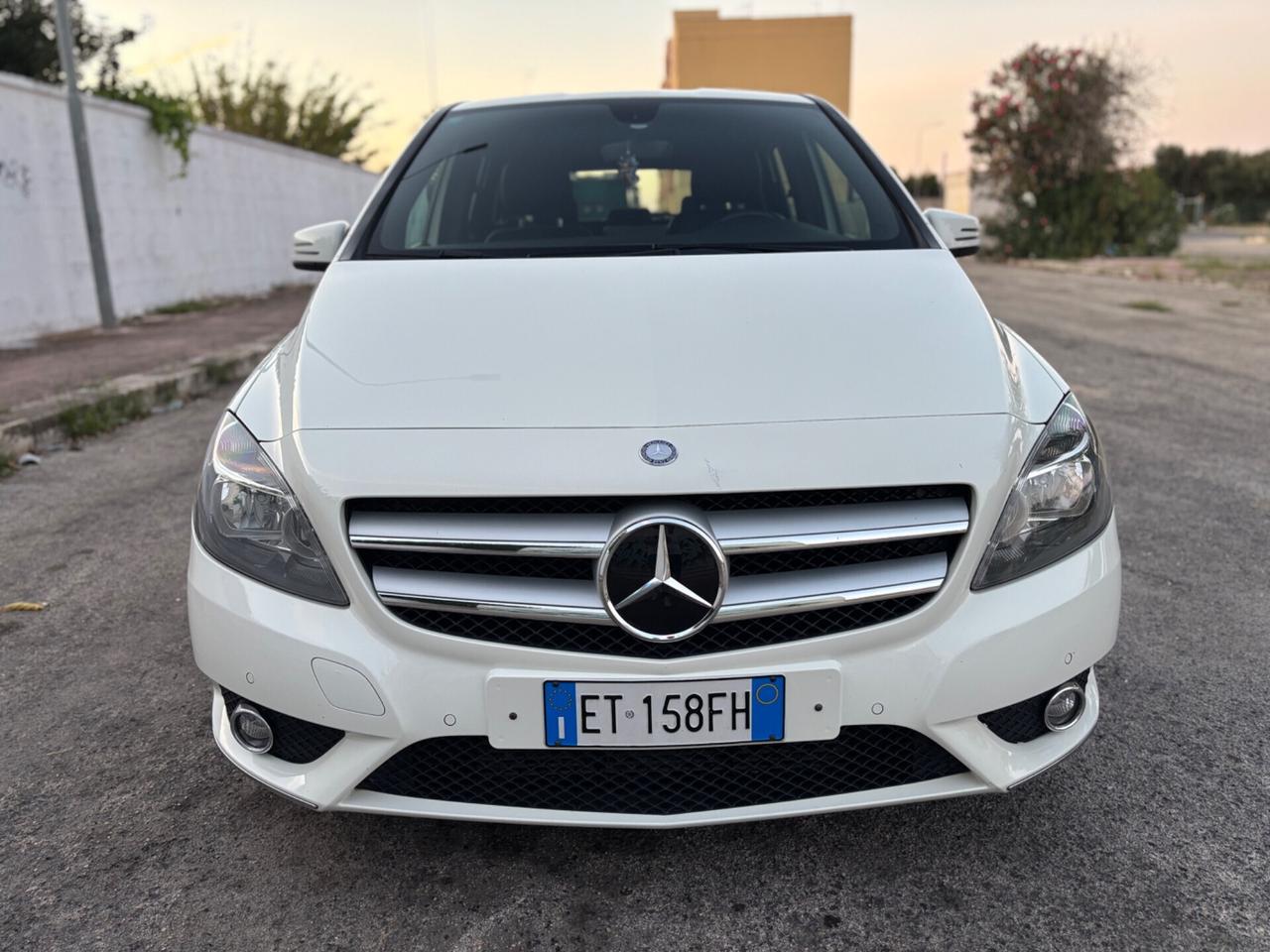 Mercedes-benz B 180 CDI Executive ( motore mercedes )