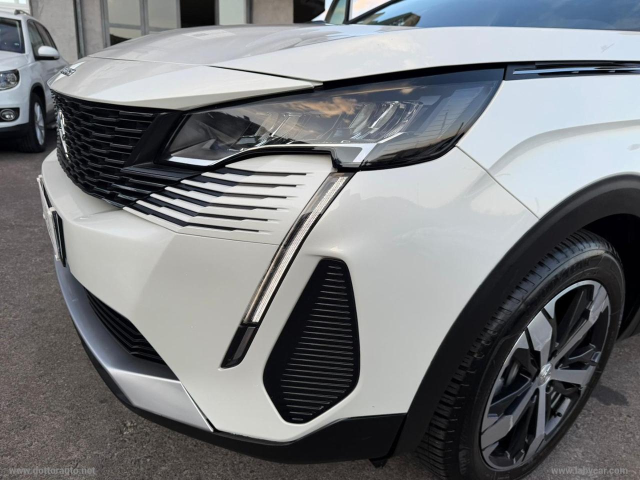 PEUGEOT 3008 BlueHDi 130 S&S Allure Pack