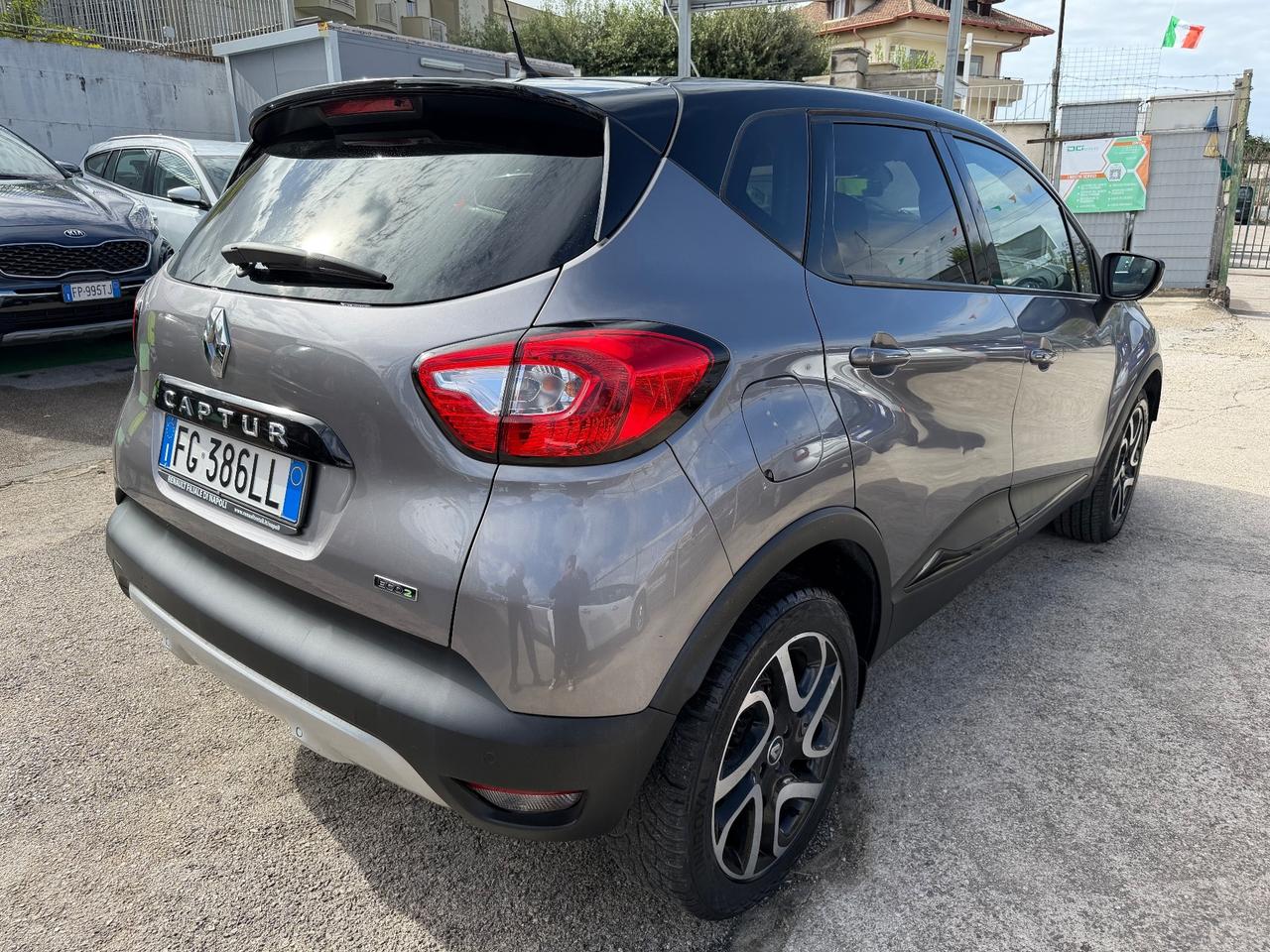 Renault Captur dCi 8V 90 CV EDC Start&Stop Energy Hypnotic
