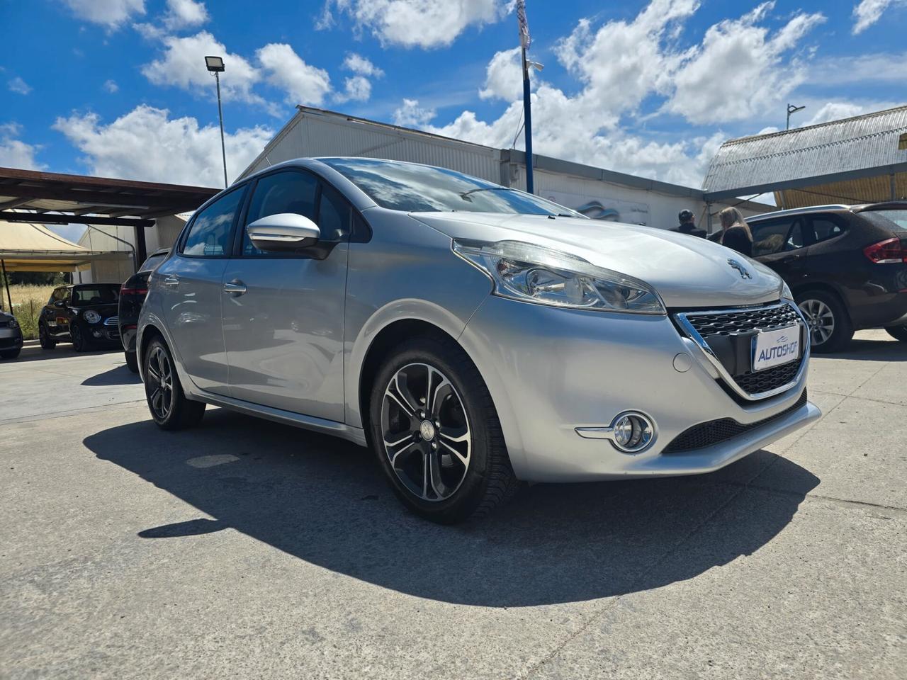 Peugeot 208 1.4 HDi 68 CV 5 porte Active