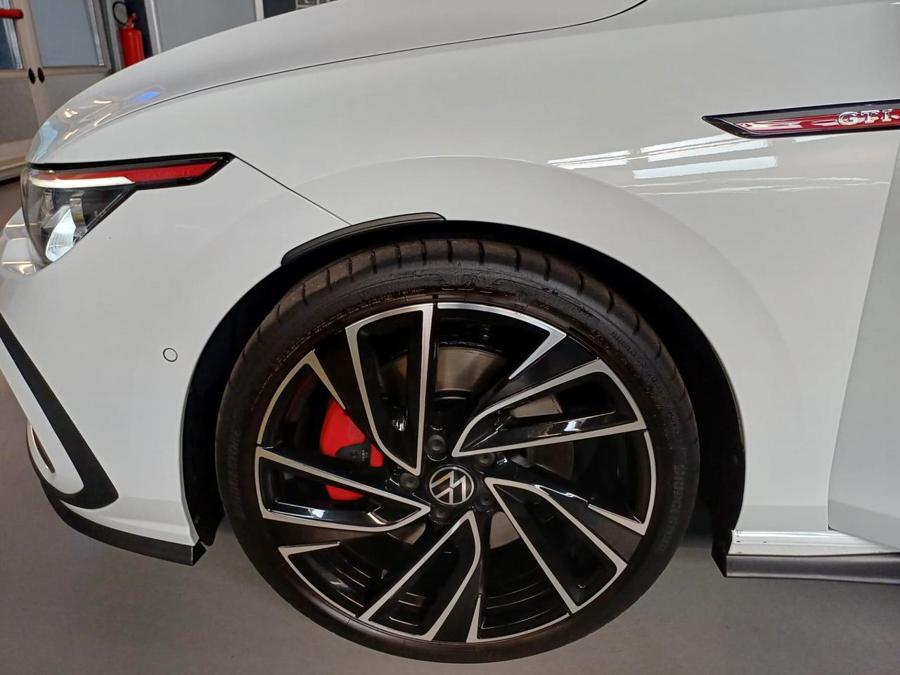 Volkswagen Golf GTI 2.0 TSI DSG 245cv Performance