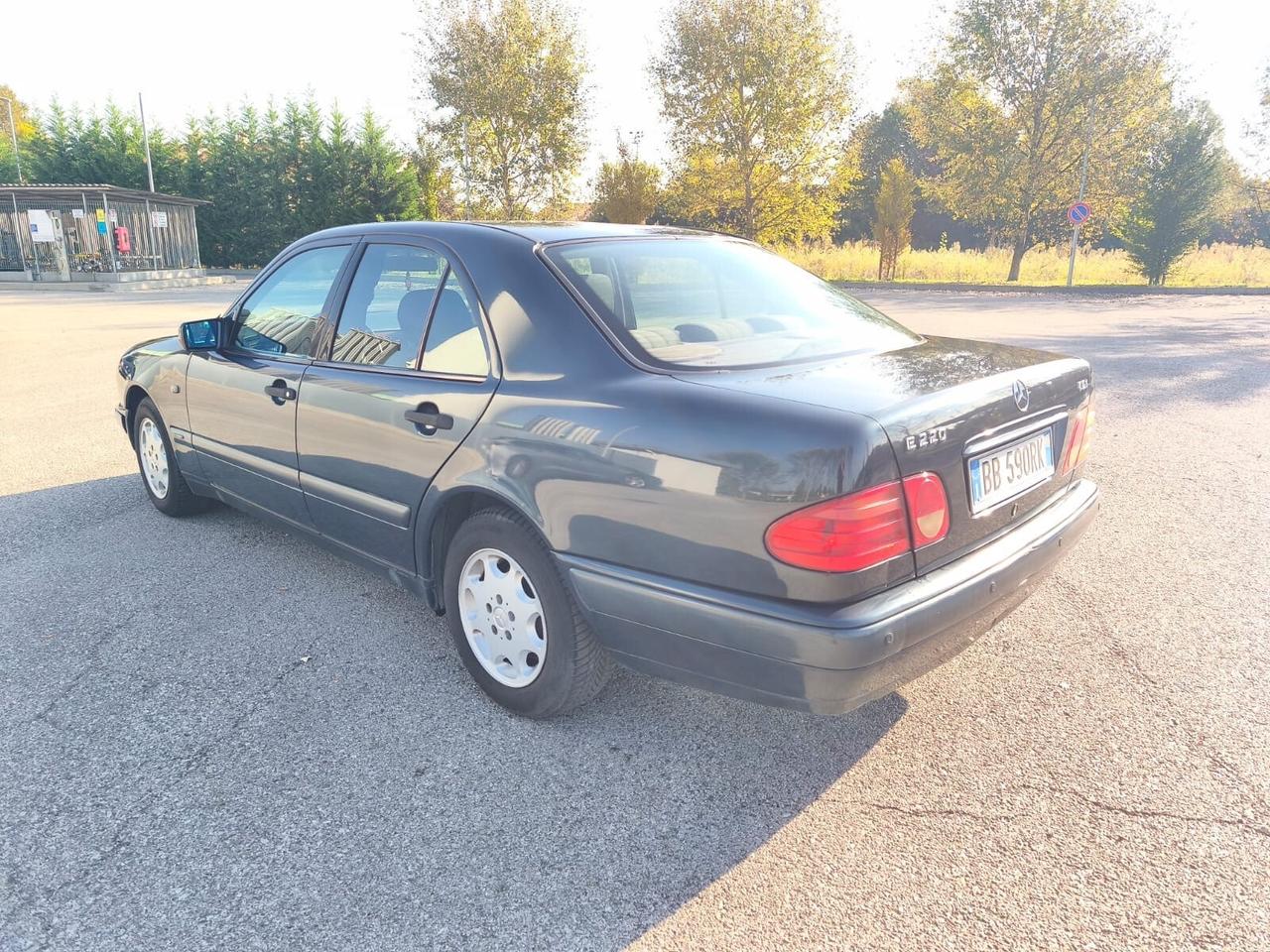 Mercedes-benz E 220 CDI cat S.W. Avantgarde