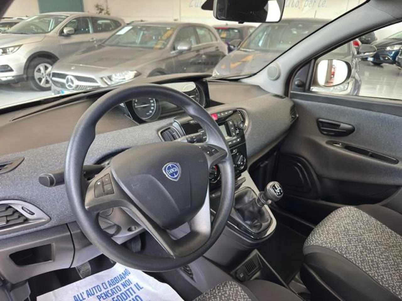 LANCIA Ypsilon 1.2 69 CV 5 porte Elefantino Blu