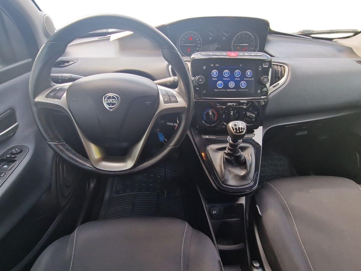 LANCIA YPSILON 1.0 IBRIDO GOLD