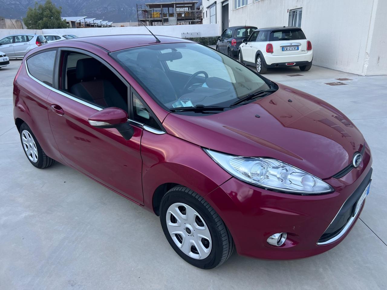 Ford Fiesta 1.4 TDCi 70CV 3 porte Titanium 2011