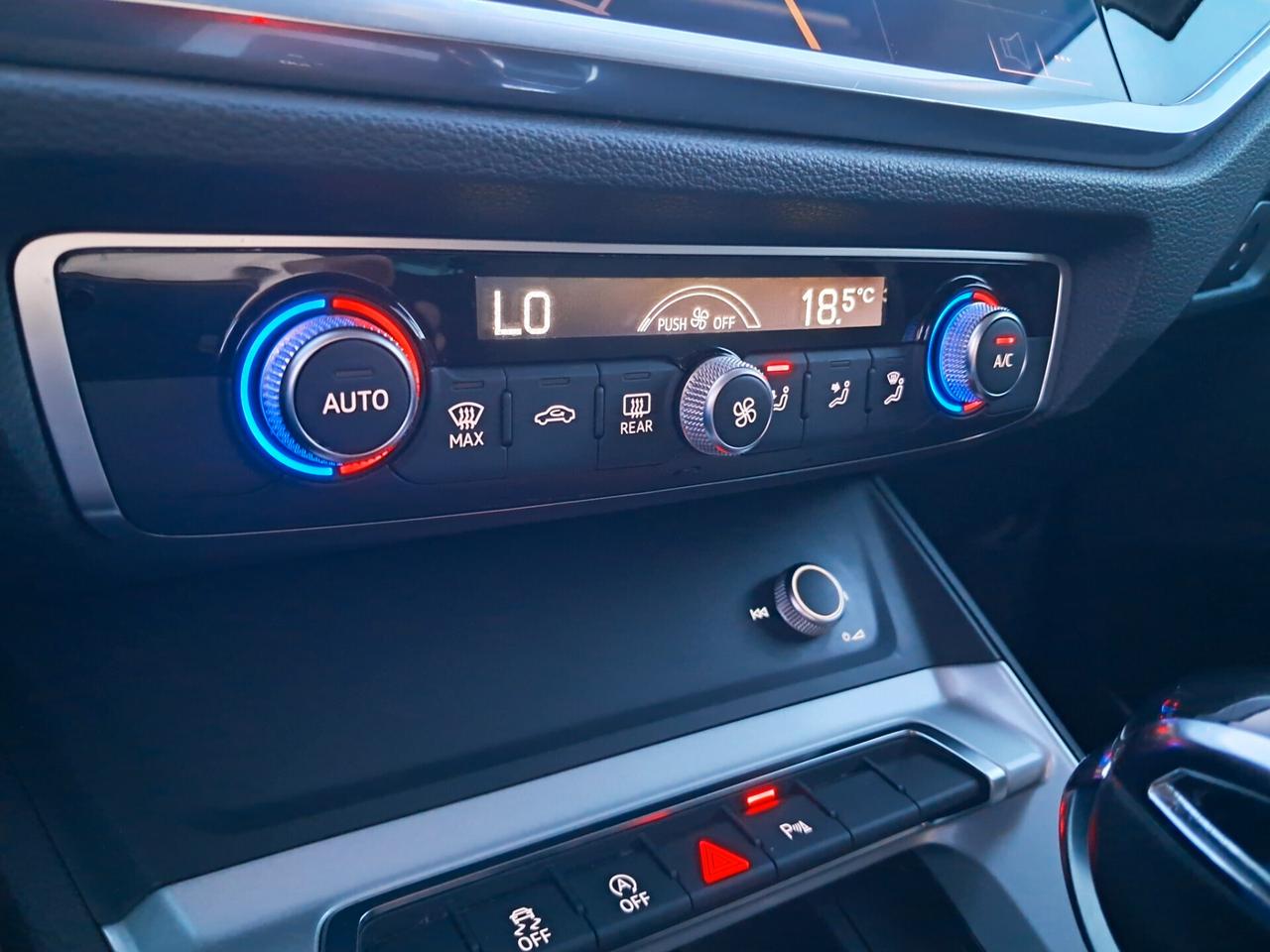 Audi Q3 35 TDI 150cv S Tronic * TETTO-FARI MATRIX-LED-NAVY*