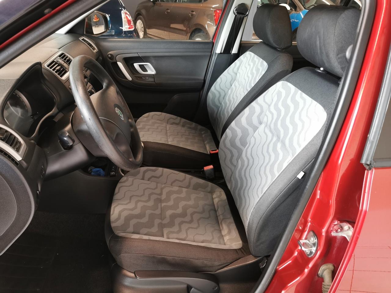 Skoda Fabia 1.4 5p. Comfort GPL Unicoproprietario Neopatentati