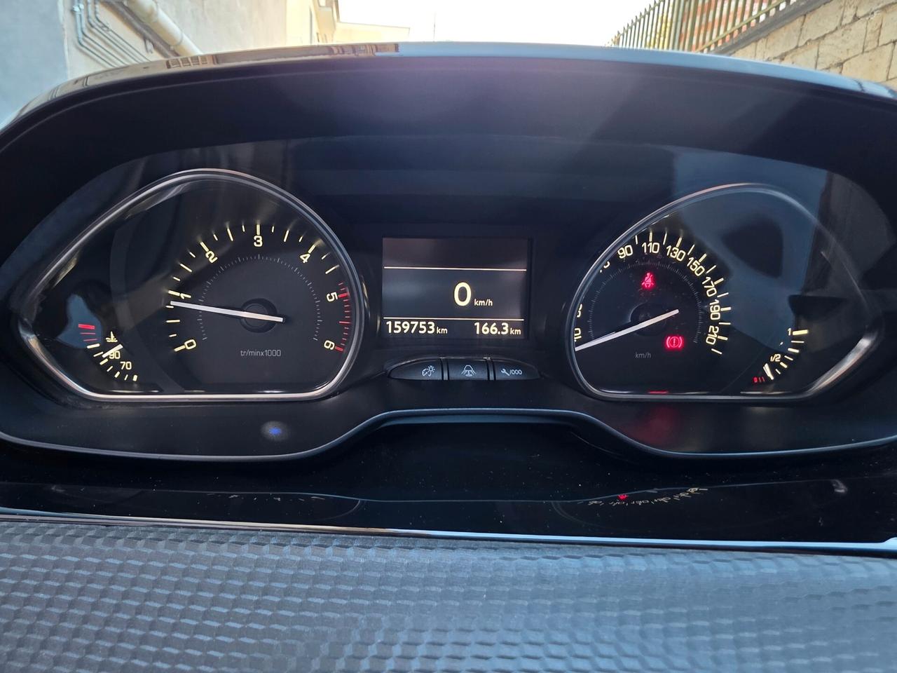 Peugeot 2008 Allure 1600 HDI 100cv