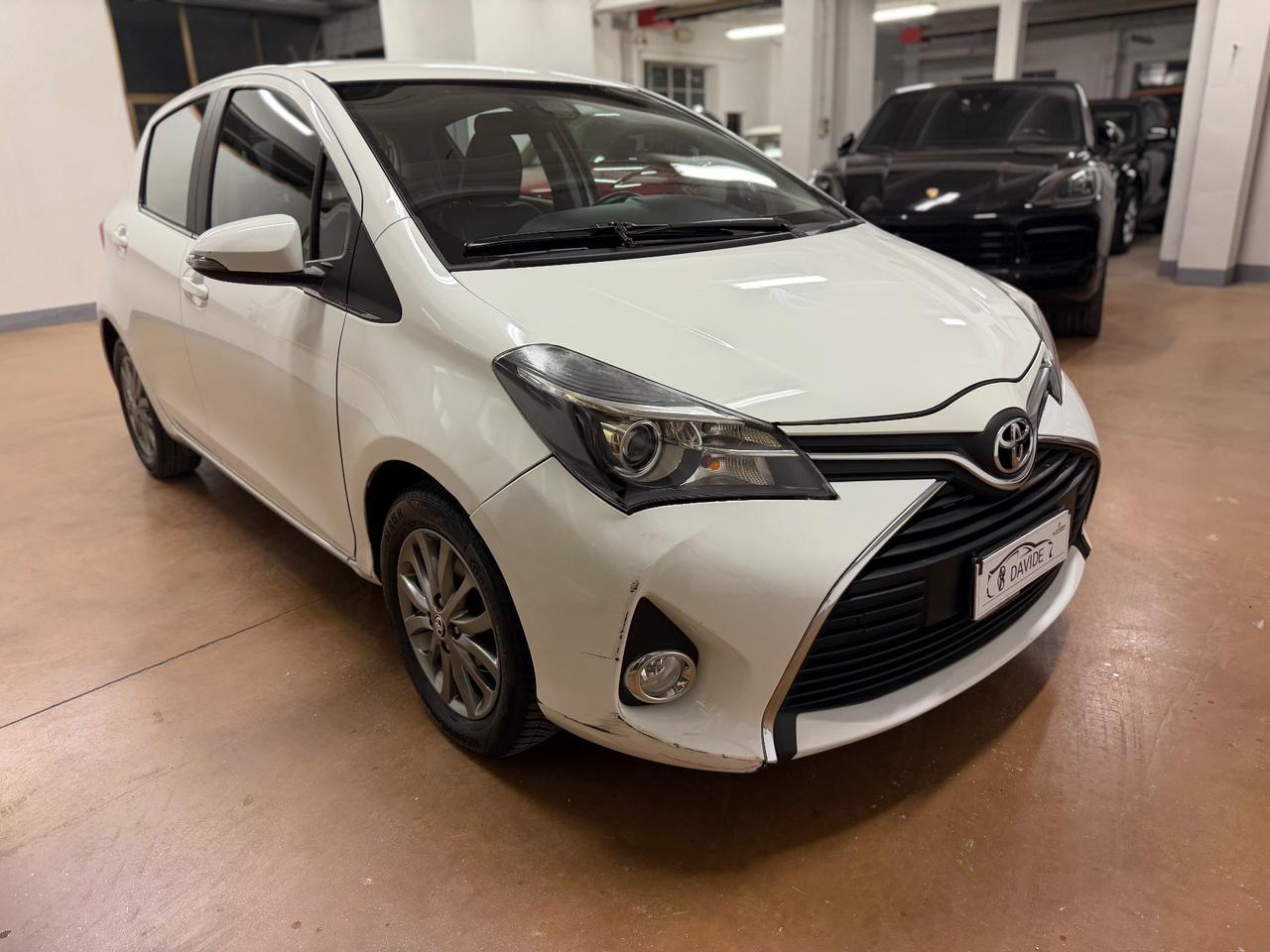 Toyota Yaris 1.0 5 porte vvt-i Active
