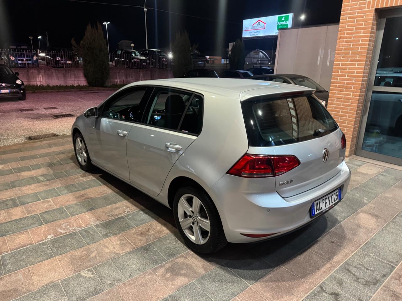 Volkswagen Golf 1.2 TFSI