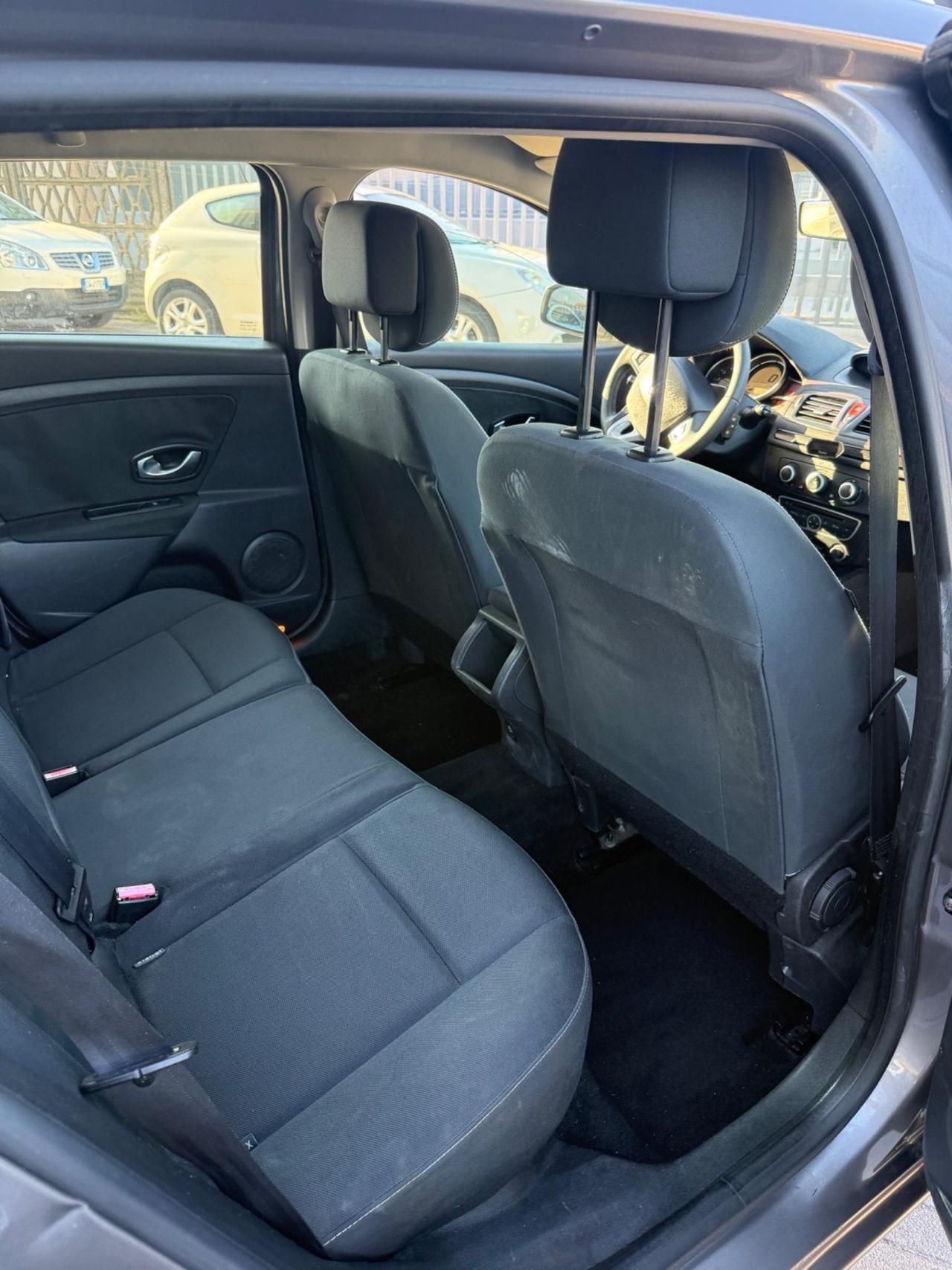 Renault Megane Mégane 1.5 dCi 110CV EDC SporTour GT Line