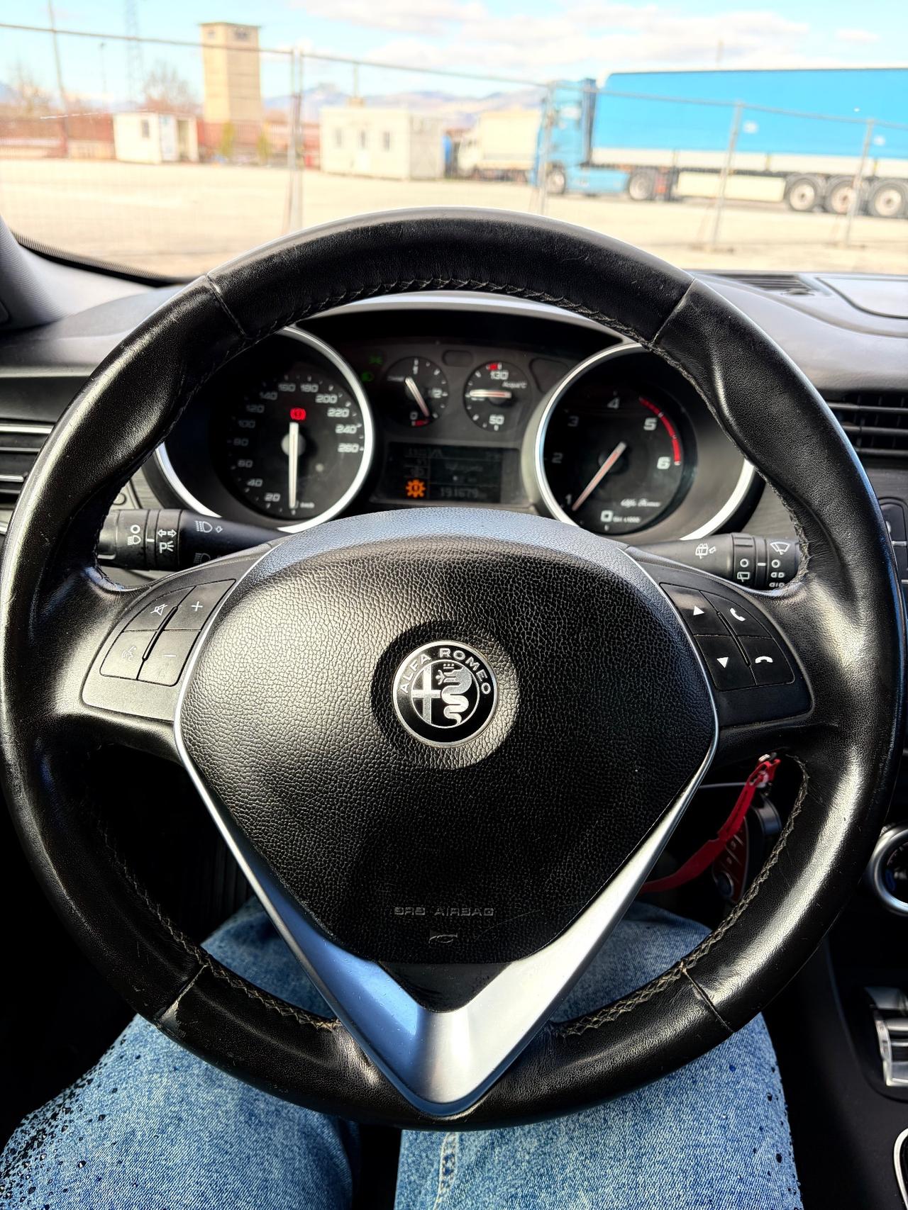 Alfa Romeo Giulietta 1.6 JTDm 120 CV