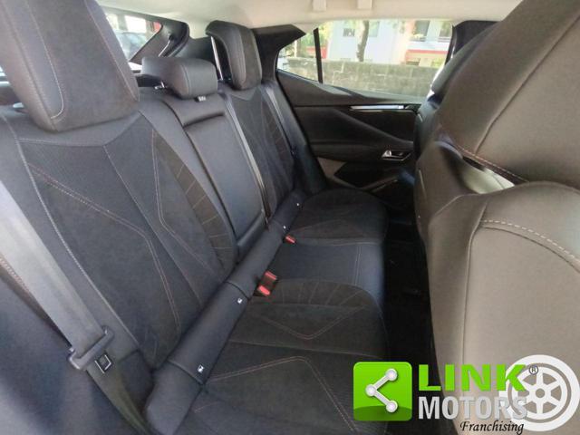 DS AUTOMOBILES DS 4 E-Tense 225 Performance Line+