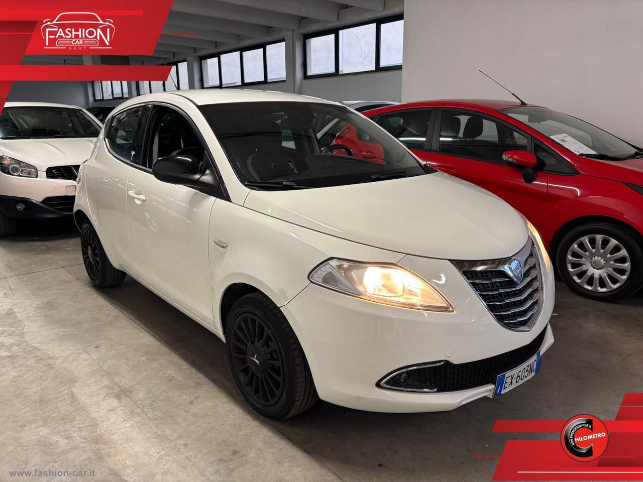 LANCIA Ypsilon 1.3 MJT 95 CV 5p. S&S Silver