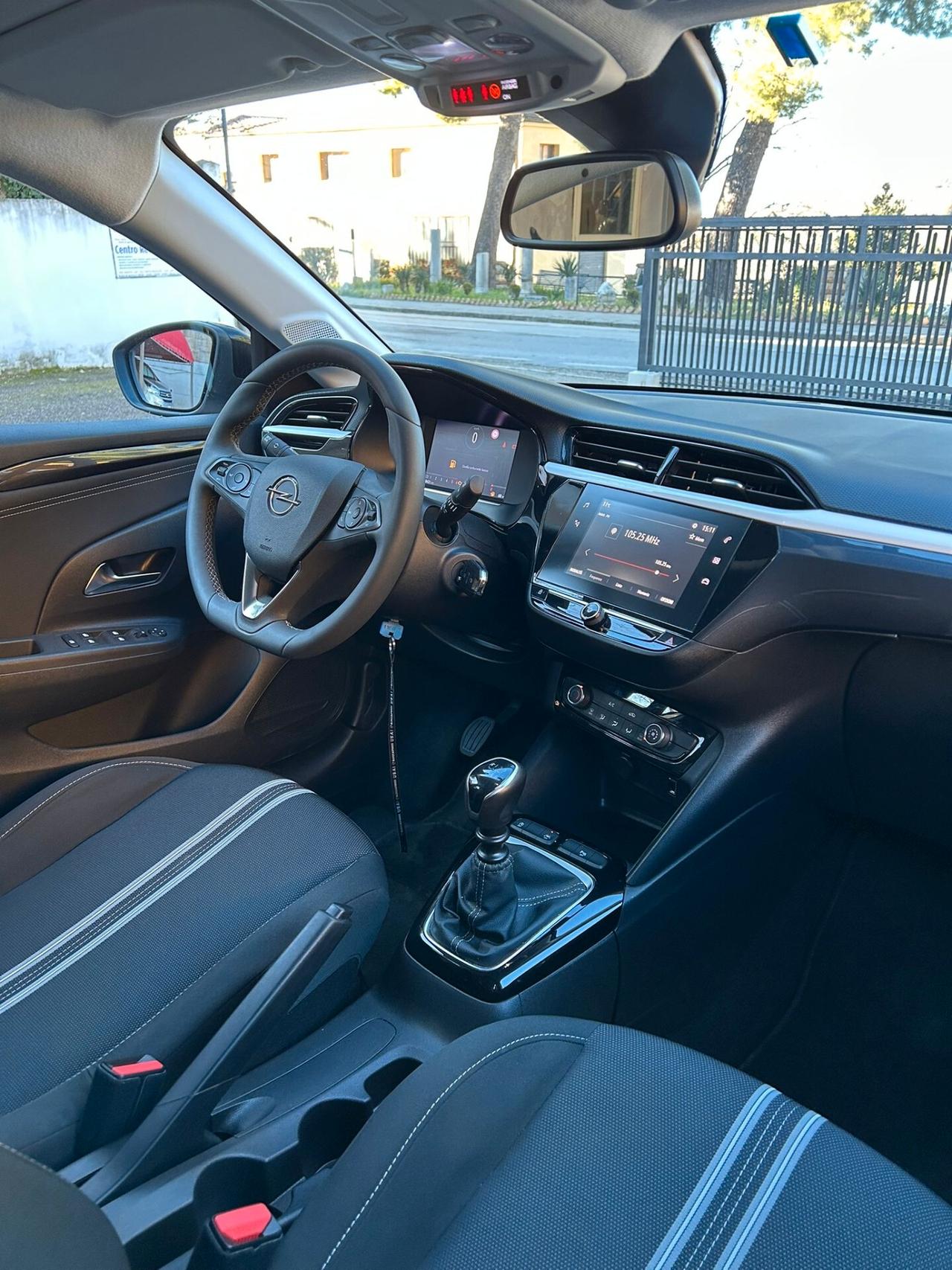 Opel Corsa 1.5 D 100 CV Design & Tech